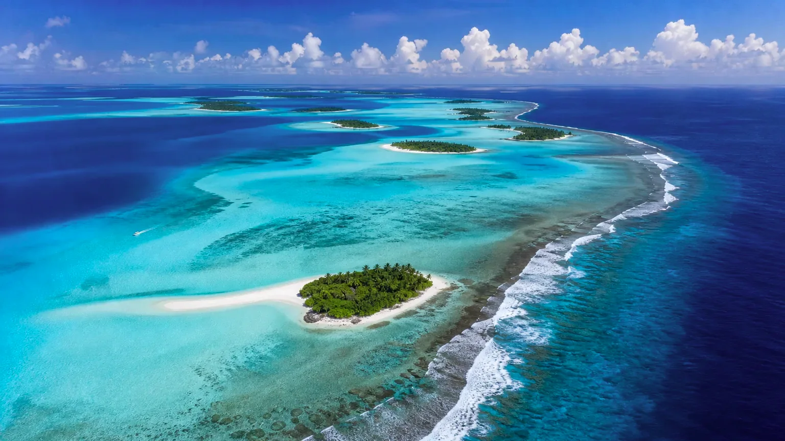 Lagoon das Maldivas para comparar destino de praia